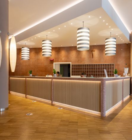 Arredamenti su misura per alberghi in stile moderno elegante