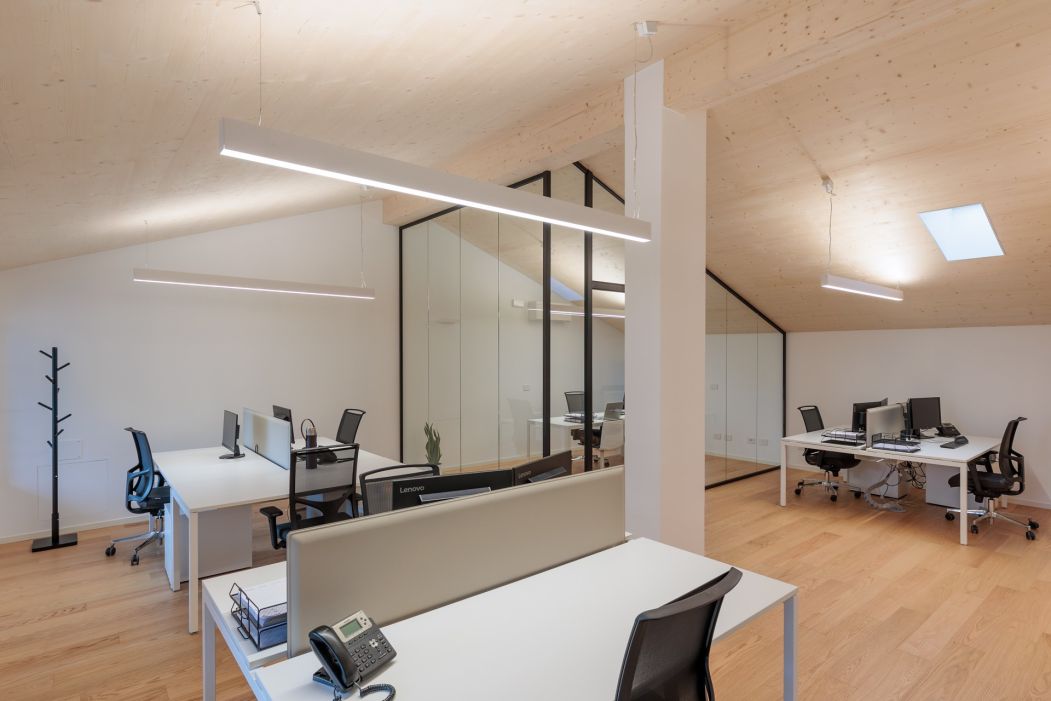 Custom office design: co-working space
